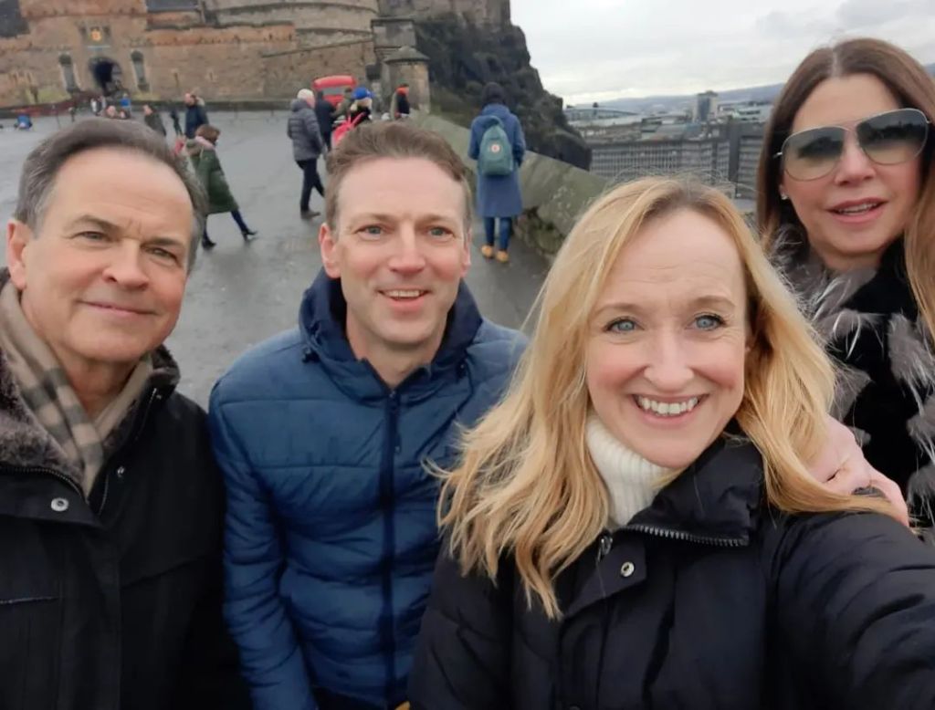 Showing Bixx the world famous - Edinburgh Castle